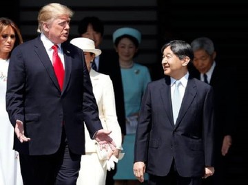 در دیدار ترامپ با امپراطور ژاپن چه گذشت؟