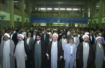 خطر «تکلیف‌گرایی» پایداری‌ها پیش‌روی اصولگرایان