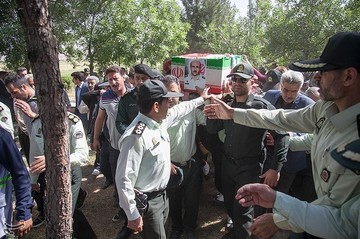 تشییع پیکر شهید کورش حاجی‌ مرادی در کرمانشاه