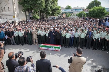 تشییع پیکر شهید کورش حاجی‌ مرادی در کرمانشاه
