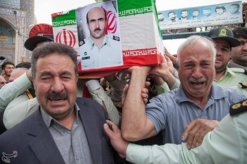 تشییع پیکر شهید کورش حاجی‌ مرادی در کرمانشاه