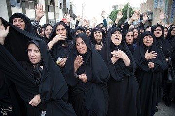 تشییع پیکر شهید کورش حاجی‌ مرادی در کرمانشاه