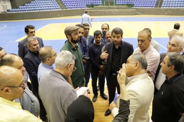بازدید مسئولین فدراسیون والیبال از سالن غدیر ارومیه