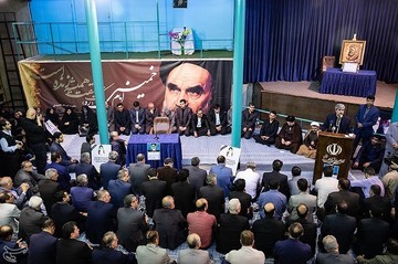 تجدید میثاق کارکنان وزارت ارتباطات با آرمان‌های امام راحل