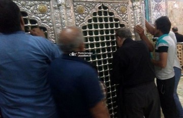 عکس | محمدعلی نجفی در حرم حضرت معصومه(س) پس از ارتکاب قتل