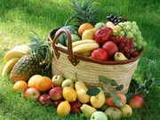 کاهش قیمت انواع میوه در بازار ۹ خردادماه