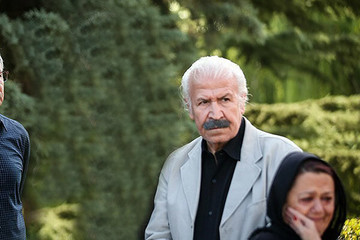 دوبلور پیشکسوت: نمی‌دانم چرا صداوسیما به جای سریال‌های کره‌ای، آثار بهتری را نمی‌خرد