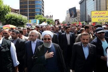 رئیس‌جمهور در راهپیمایی پرشور مردم تهران در روز جهانی قدس