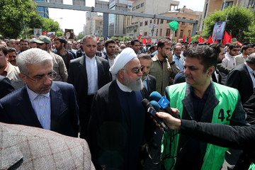 رئیس‌جمهور در راهپیمایی پرشور مردم تهران در روز جهانی قدس