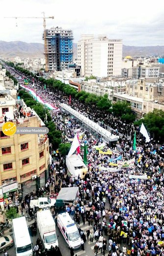 تصویری هوایی از راهپیمایی پرشور مردم مشهد در ساعات اولیه آغاز راهپیمایی روز قدس