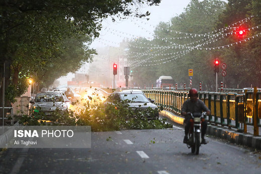 تهران و ۶ استان دیگر در انتظار توفان