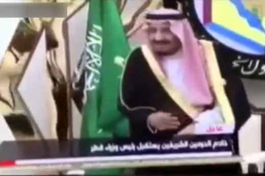 فیلم | تحقیر پادشاه عربستان توسط قطر