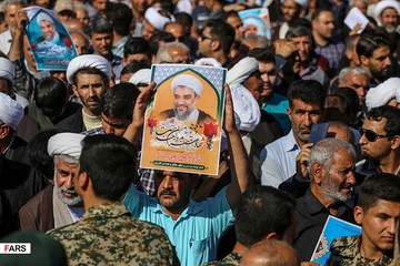 مراسم تشییع امام جمعه شهید کازرون