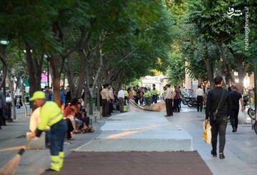 سفره افطار در بازار تهران