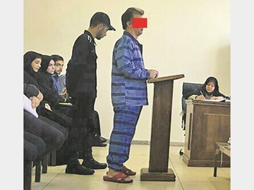 مردی که رئیس شرکت را به دلیل مزاحمت برای همسرش کشته بود از زندان آزاد شد مردی که رئیس شرکت را به دلیل مزاحمت برای همسرش کشته بود از زندان آزاد شد