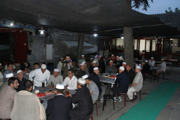افطار در مساجد پکن‎