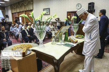 مراسم بزرگداشت ارتحال امام خمینی (ره) از سوی انجمن زرتشتیان