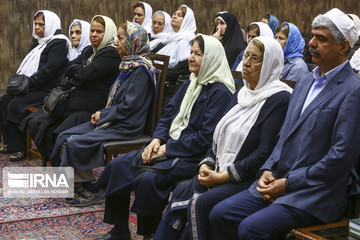 مراسم بزرگداشت ارتحال امام خمینی (ره) از سوی انجمن زرتشتیان
