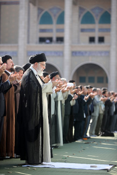 اقامه نماز عید سعید فطر در مصلای امام خمینی (ره)