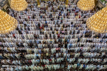 اقامه نماز عید سعید فطر در بین‌الحرمین