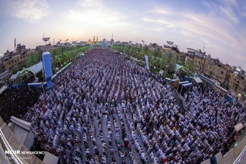 اقامه نماز عید سعید فطر در بین‌الحرمین
