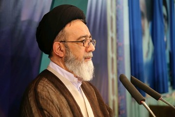 برگزاری راهپیمایی روز قدس در ۱۰۰ کشور جهان نشانه جاذبه امام خمینی است