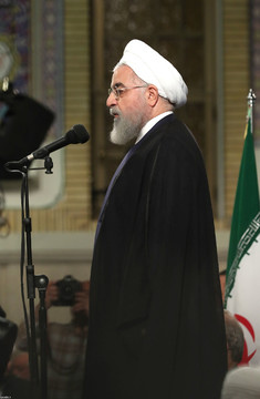 دیدار مسئولان، سفرای کشورهای اسلامی و جمعی از اقشار مختلف مردم  با رهبر معظم انقلاب اسلامی