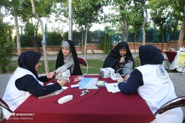 طرح ملی کنترل فشار خون در حاشیه نماز عید سعید