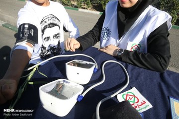طرح ملی کنترل فشار خون در حاشیه نماز عید سعید