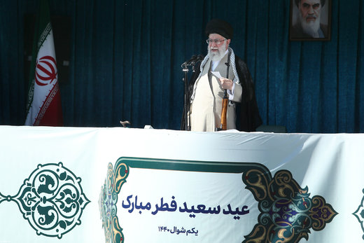 اقامه نماز عید سعید فطر در مصلای امام خمینی (ره)