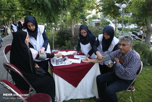 طرح ملی کنترل فشار خون در حاشیه نماز عید سعید