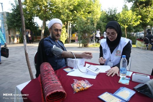 طرح ملی کنترل فشار خون در حاشیه نماز عید سعید