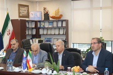 بندرامیرآباد در رونق صادرات غیرنفتی کشور نقش مهمی دارد