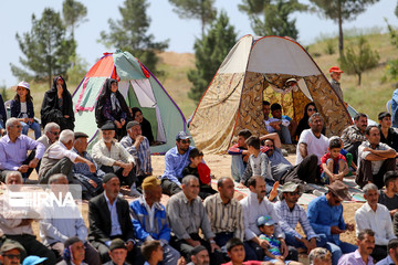 مسابقات کشتی با چوخه در بجنورد