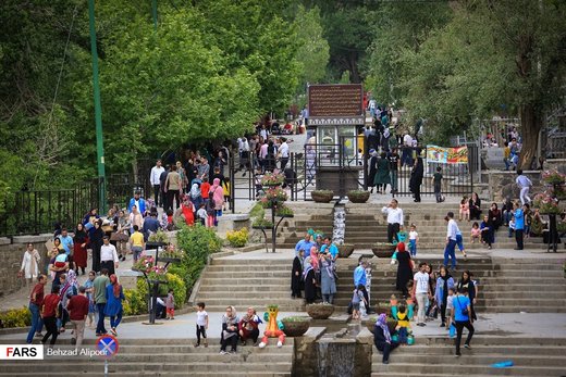 مسافران تابستانی در گنجنامه همدان