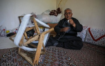 کلاش بافی در اورامانات
