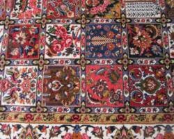 کاهش ۱۰ درصدی بافندگان فرش دست‌باف استان چهارمحال‌وبختیاری 