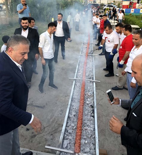 طبخ کباب 60 متری در شهر آدانا ترکیه