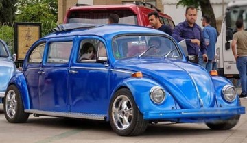 عکس | فولکس قورباغه‌ای لیموزین در شیراز!