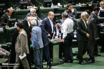 جلسه علنی مجلس شورای اسلامی