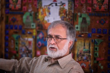 عطریان‌فر: نجفی تحت کنترل شدید رابطه‌ای نامأنوس قرار گرفته بود