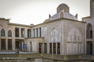 خانه عباسیان