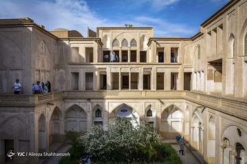 خانه عباسیان