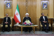 روحانی: آمریکا برای اولین بار جنگ را با یک ملت علنی کرده است