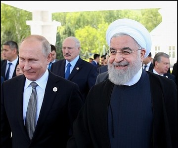 عکسی از قدم زدن روحانی و پوتین در ایروان