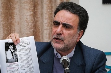 تاج زاده: هم باید با بازجوها گفتگو کرد هم با اوباما در کاخ سفید/اصولگرایان اگر روی‌شان می شد اعلام می کردند اسم هرکس «م» دارد کاندیدای ۱۴۰۰ شود