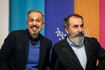 سیامک انصاری و جواد رضویان در نمایی از سریال «صفر بیست‌ویک»