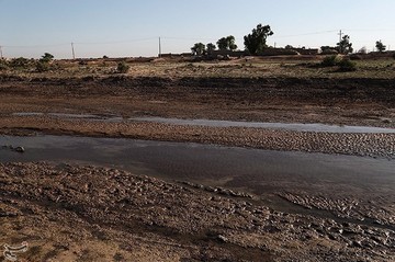 کاهش شدید آب رودخانه کرخه نور در هویزه