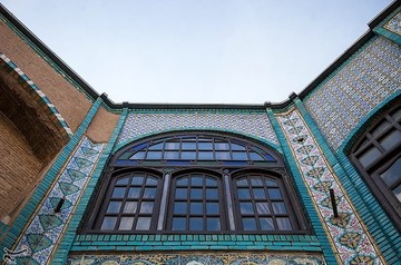 تکیه معاون‌الملک