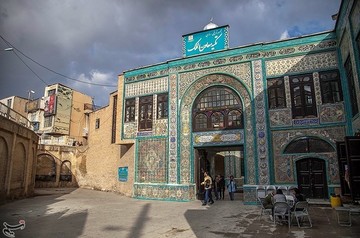 تکیه معاون‌الملک